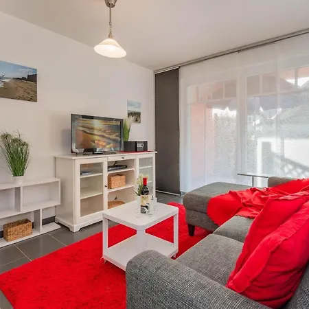 Апартаменты Paul-kuehne-str 4 Tintenfisch *