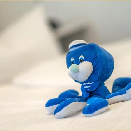 Paul-kuehne-str 4 Tintenfisch * Козеров